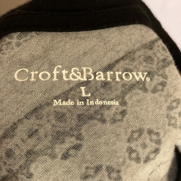 Croft & Barrow long pullover. Black, gray, and white. Super comfortable. - Picture 6 of 7